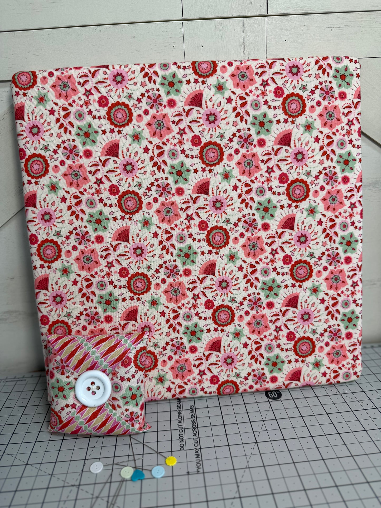13 x 13 Pressing Board with Coordinating Pin Cushion